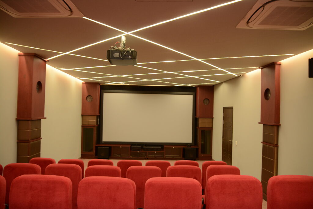 Cine Circle private cinema