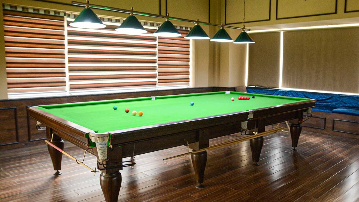 Snooker and billiard room at Circle Club